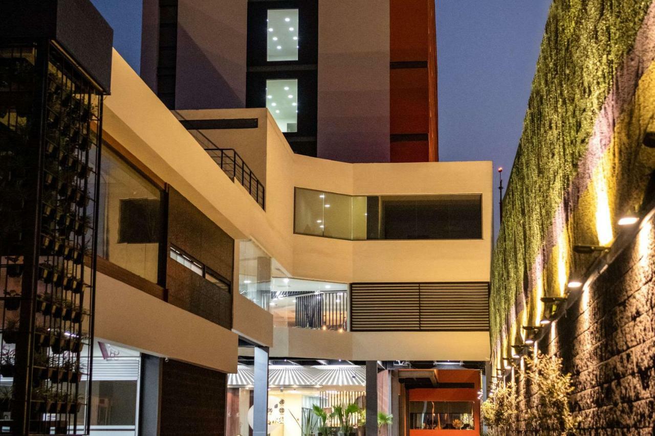 Comfort Inn Irapuato Exteriör bild